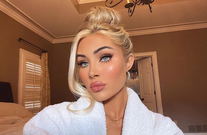 Katerina Rozmajzl – Net Worth, Parents, Family, High School, Weight, Sister