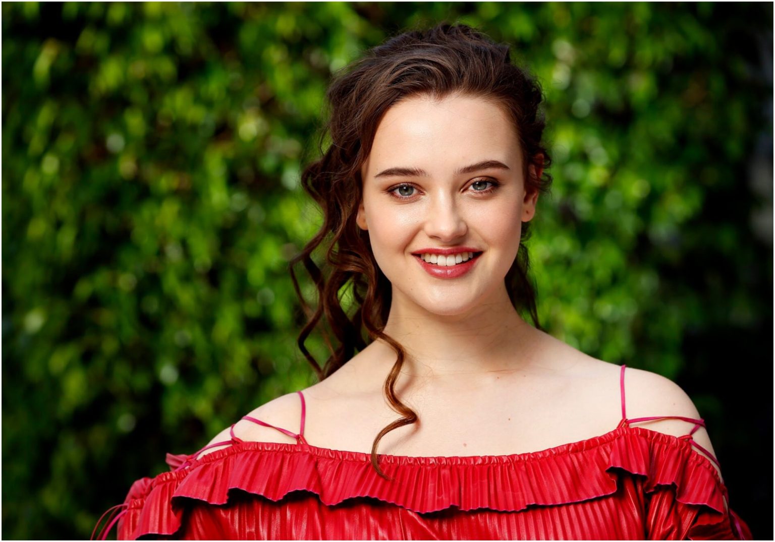 Katherine Langford Net Worth, Bio, Age, Height, Religion, Education, Family