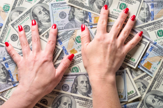 Borrowing Money or Låne Penger From Friends and Family