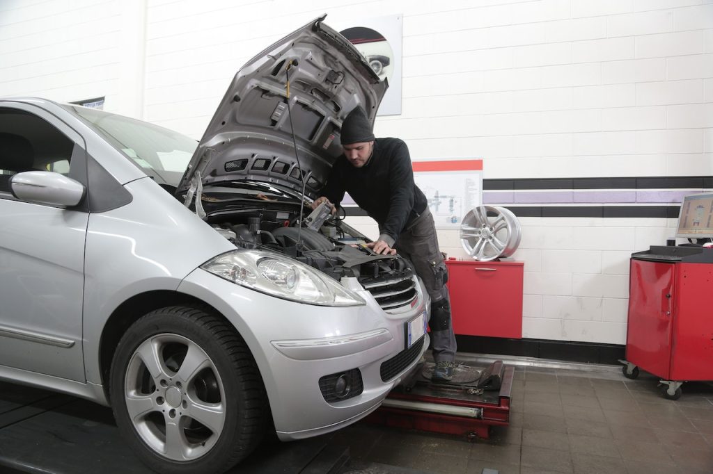 Top 7 Tips for Managing Unexpected Vehicle Repairs on a Budget