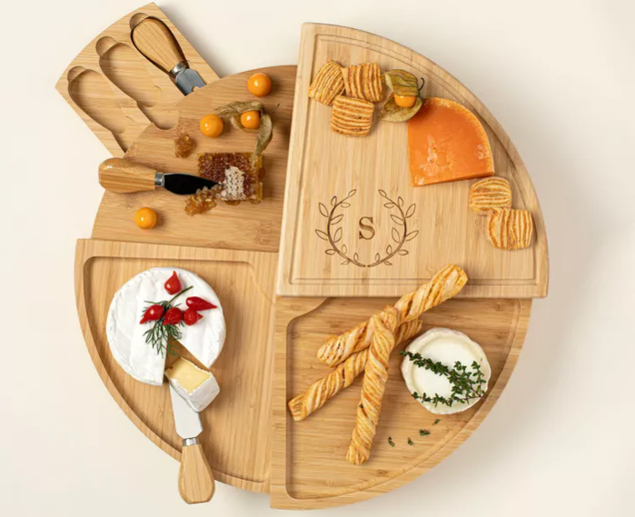 Top Anniversary Presents for Your Beloved In-Laws