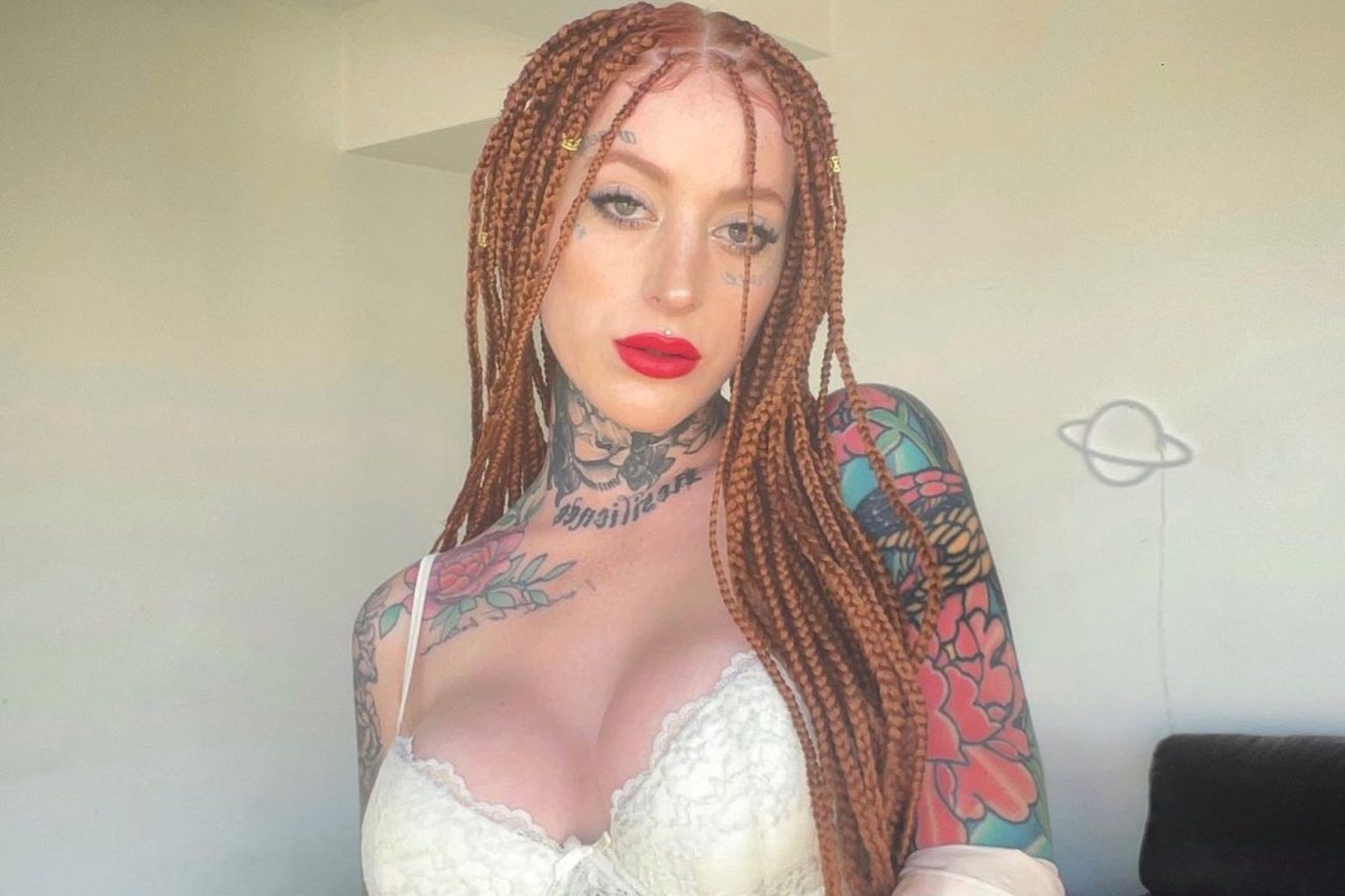 La Kelly Rapper (Kelly Medanie): A Beacon of Artistic Versatility