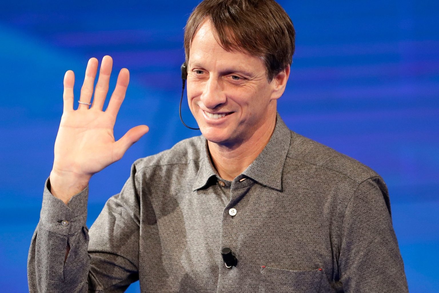 Tony Hawk: A Skateboarding Legend and His Impressive Net Worth