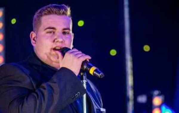 Kyle Tomlinson Net Worth in 2024: How Much is He Worth?