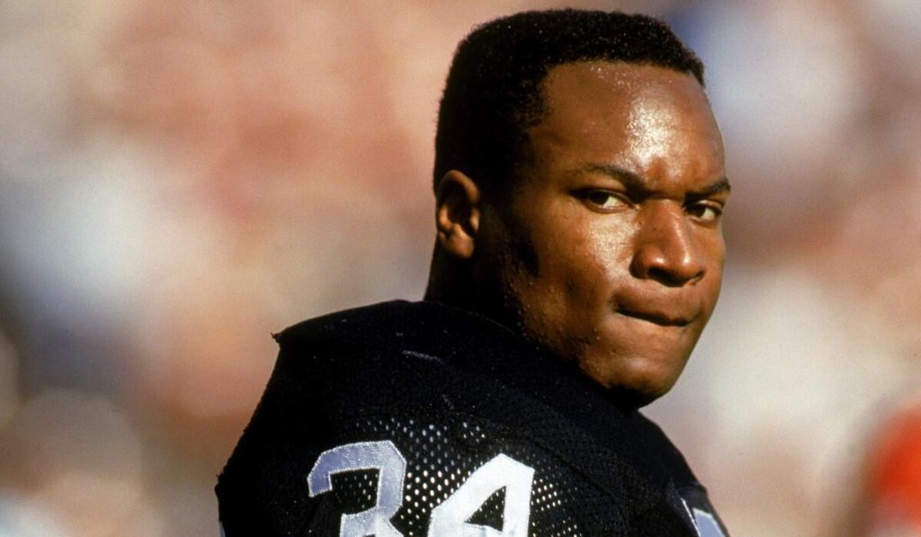 Bo Jackson Net Worth 2024: How Rich Is the Legend Today?