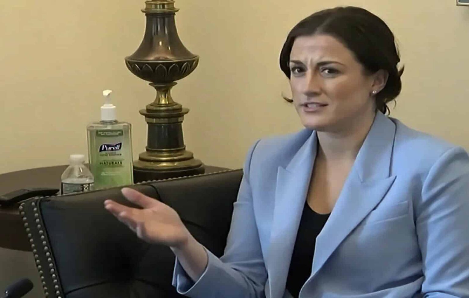 Cassidy Hutchinson Net Worth Revealed! Shocking 2024 Figures Cassidy Hutchinson Net Worth Revealed! Shocking 2024 Figures