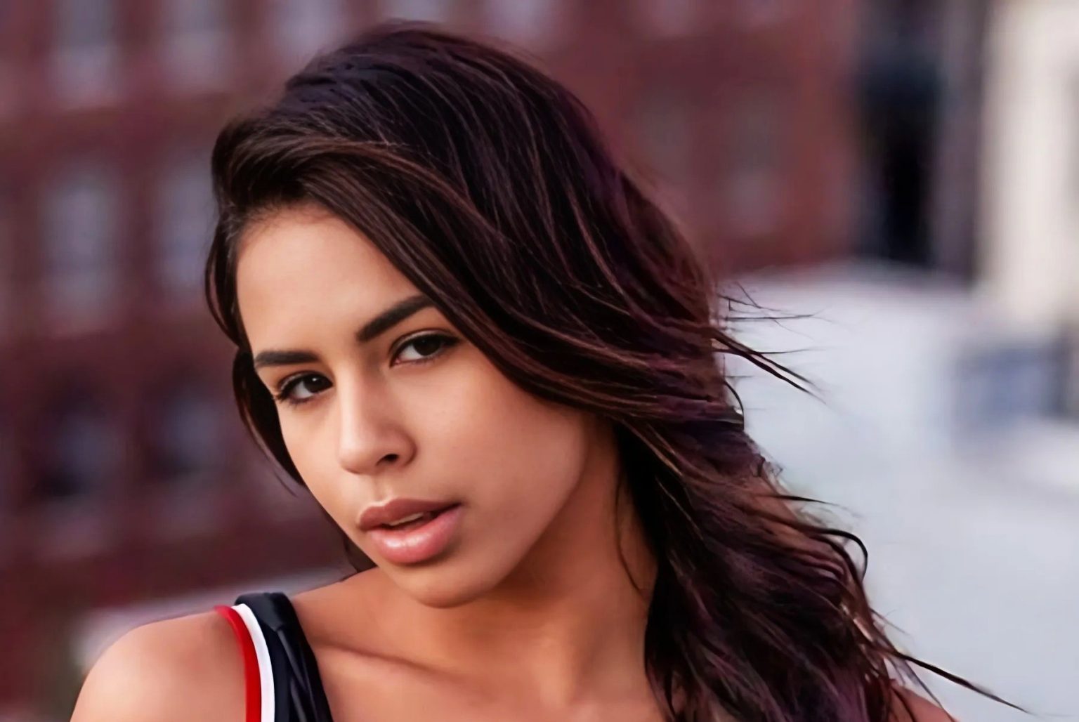 What is Autumn Falls? 5 Facts About This Adult Actress!