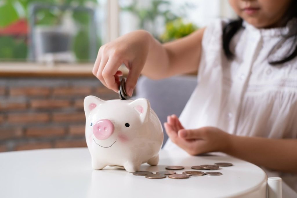The Psychology of Smart Investing: Teaching Your Child Financial Discipline