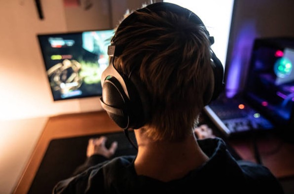 How Technology Is Changing the Way We Play Online Games