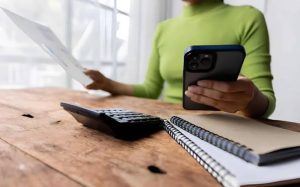 How to Use a SIP Calculator Before Choosing an Investment App
