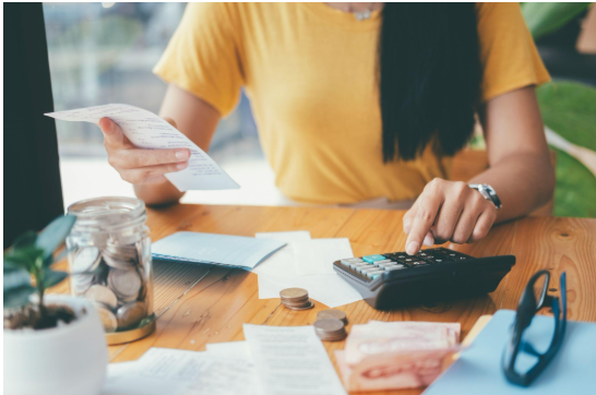 Is Debt Consolidation Right for You? A Look at the Signs, Including Where Main Source Funding Fits